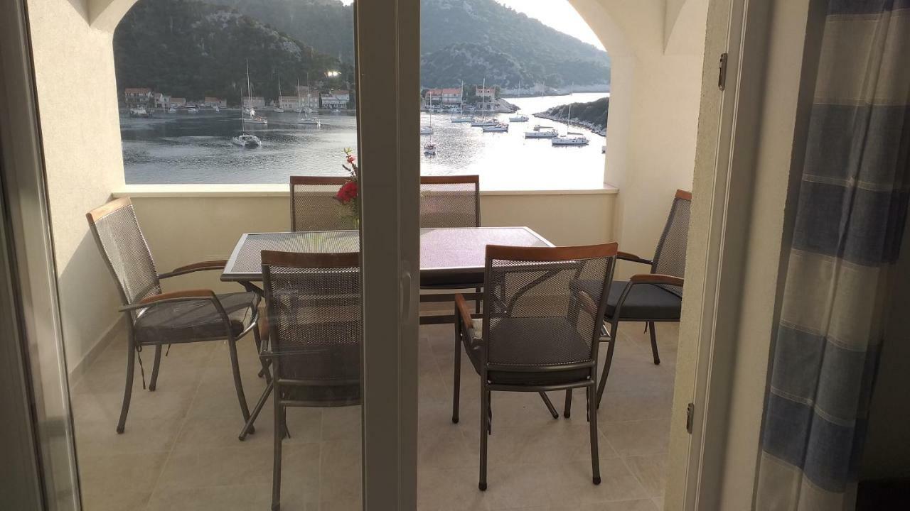 Apartment Zaklopatica Λάστοβο Εξωτερικό φωτογραφία