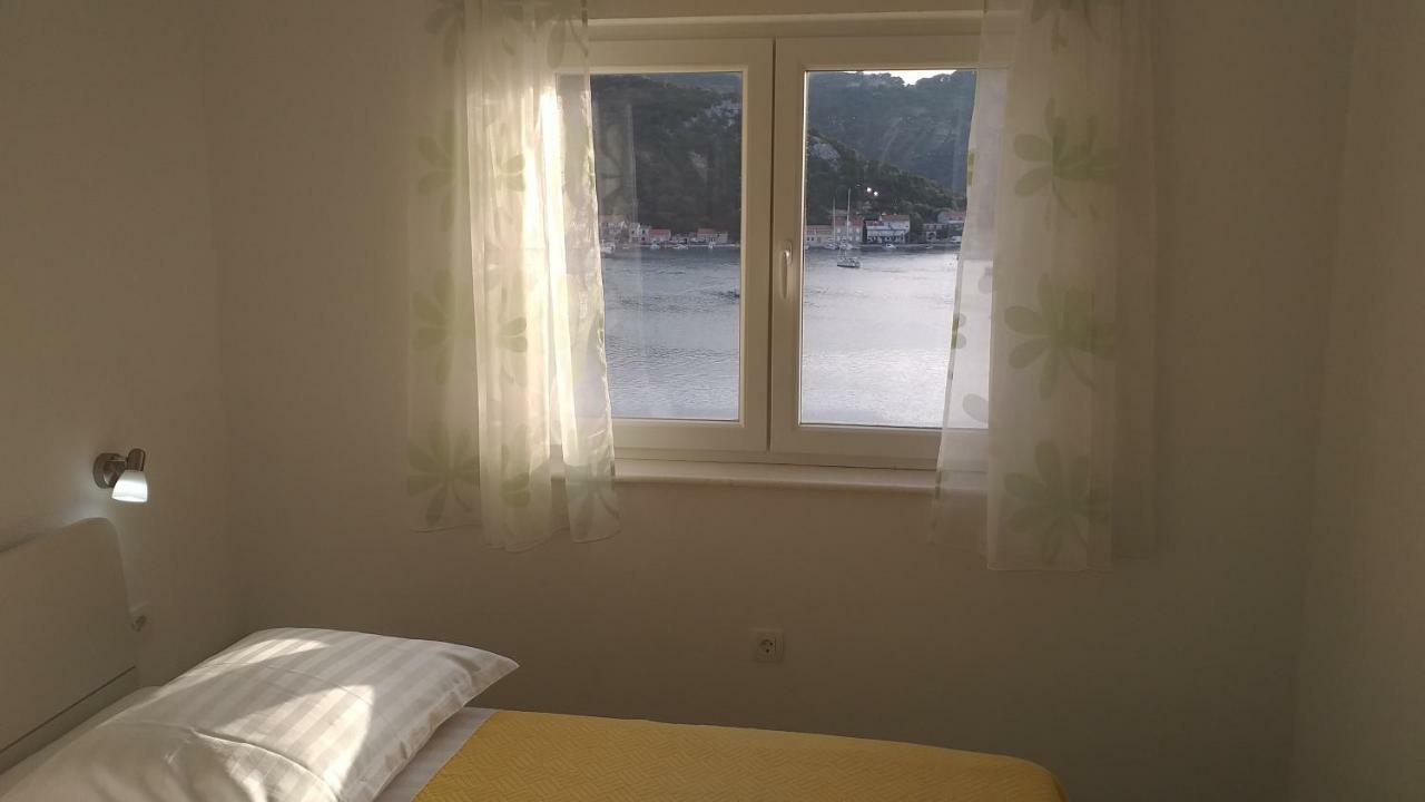 Apartment Zaklopatica Λάστοβο Εξωτερικό φωτογραφία
