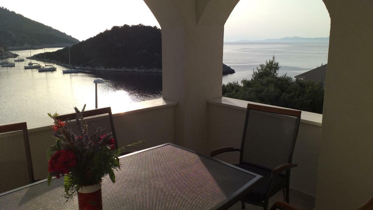 Apartment Zaklopatica Λάστοβο Εξωτερικό φωτογραφία