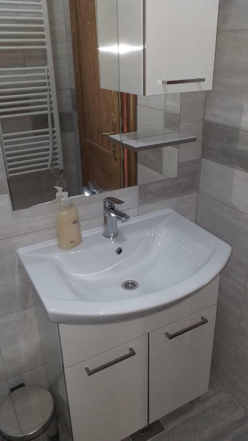 Apartment Zaklopatica Λάστοβο Εξωτερικό φωτογραφία